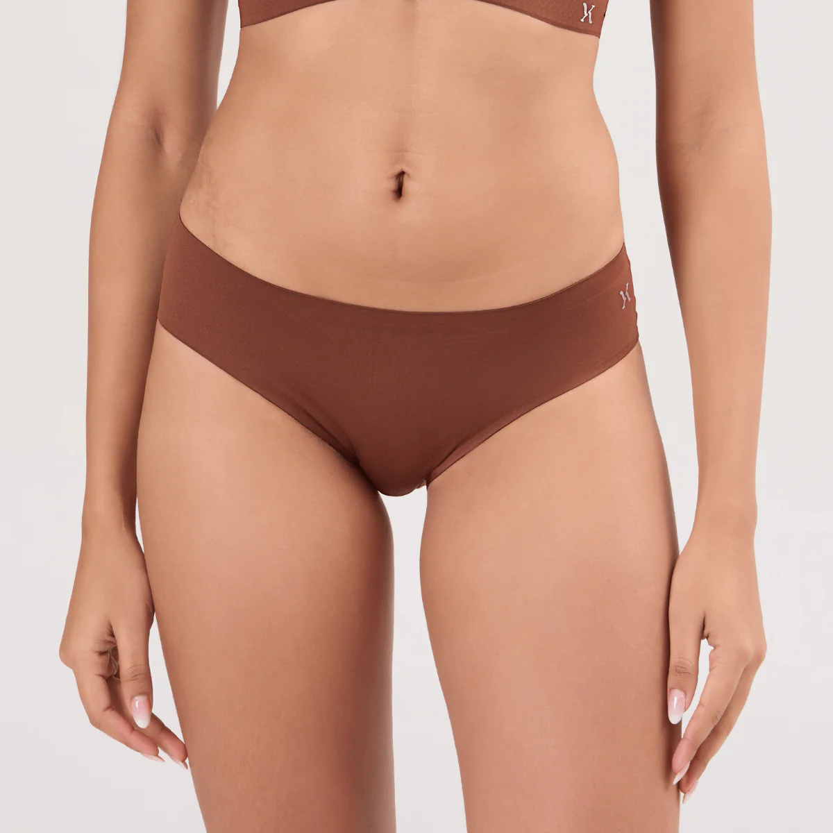 Bottom Essentials - Image 55