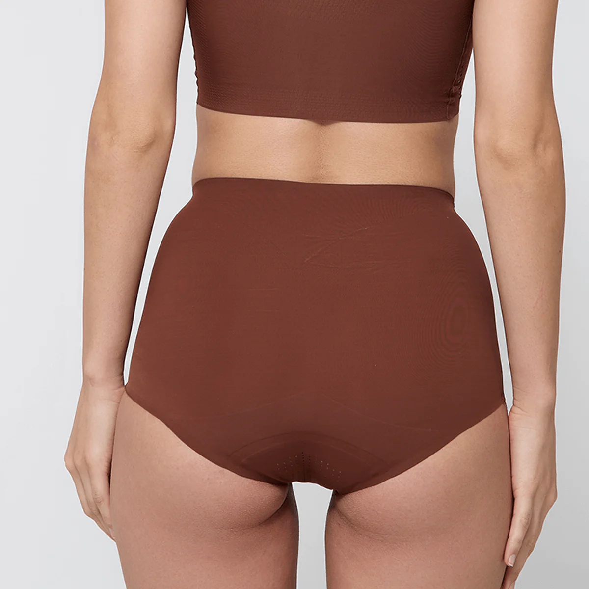 Bottom Essentials - Image 29