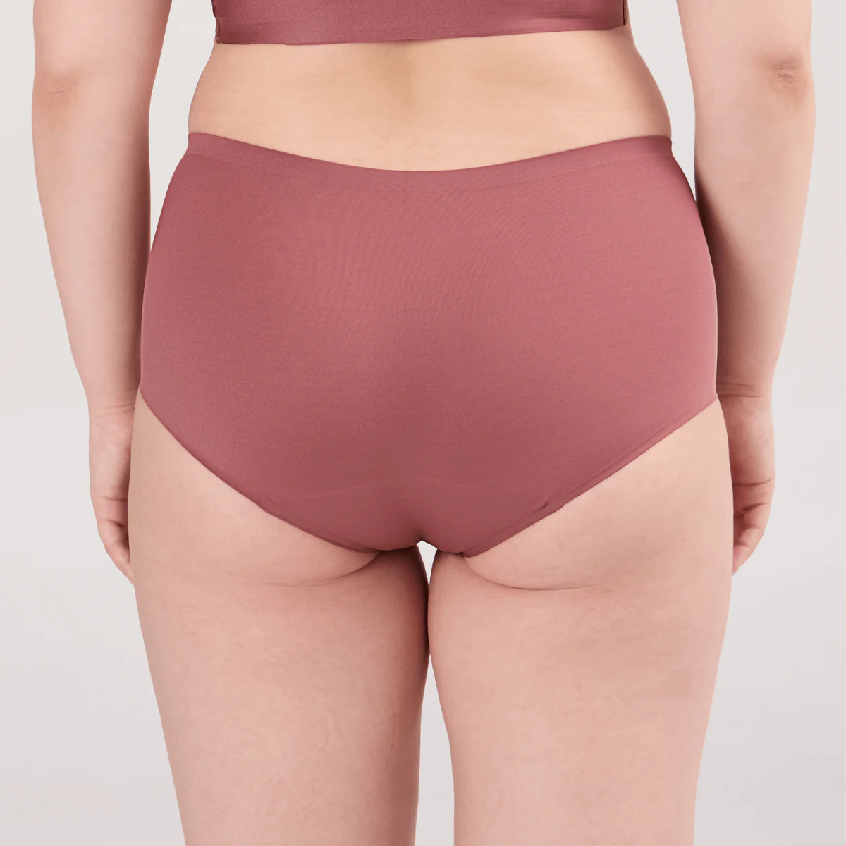 Bottom Essentials - Image 48