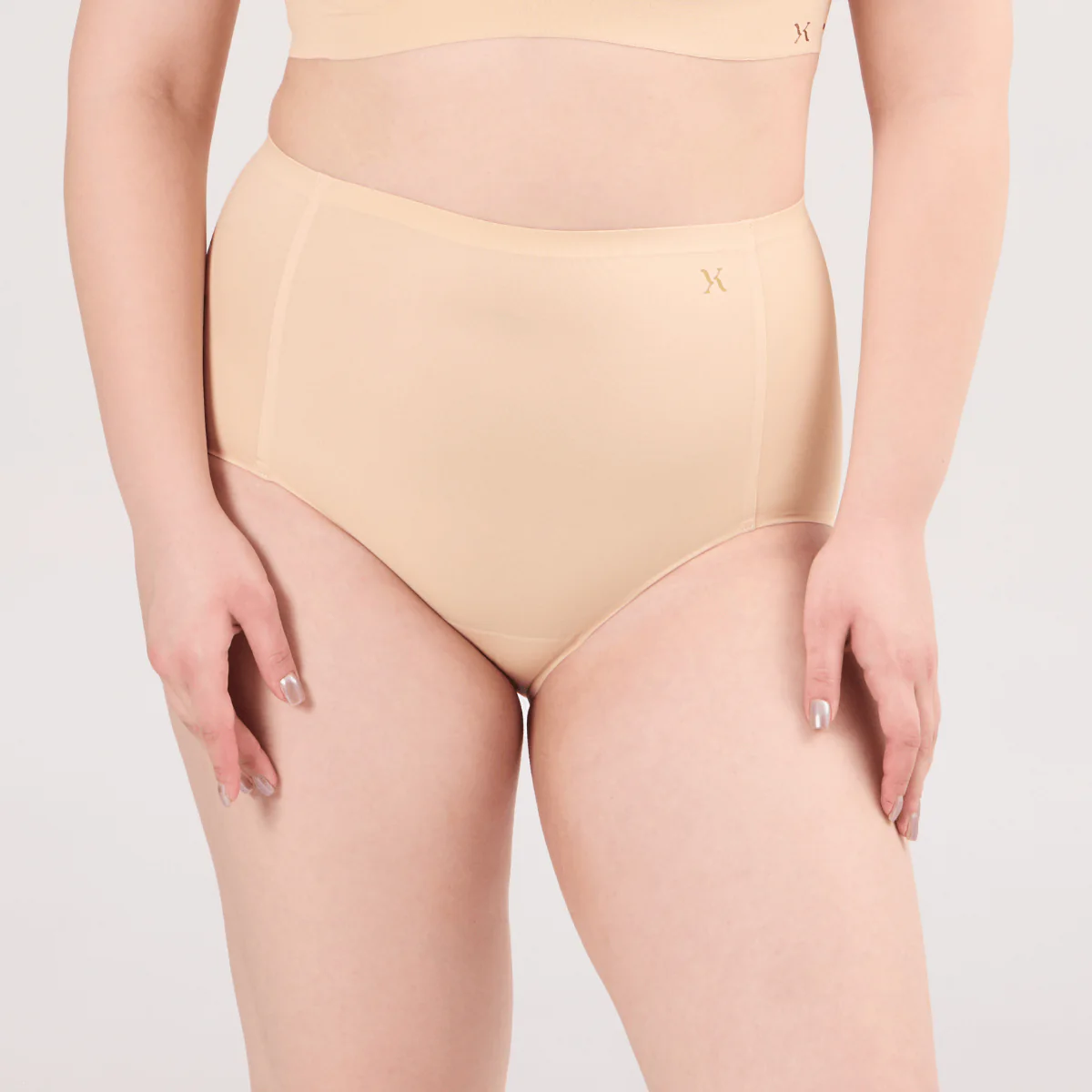 Bottom Essentials - Image 37