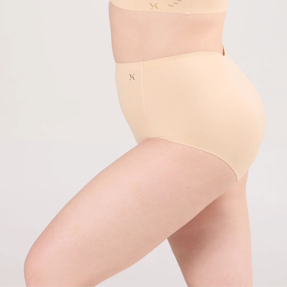 Bottom Essentials - Image 38