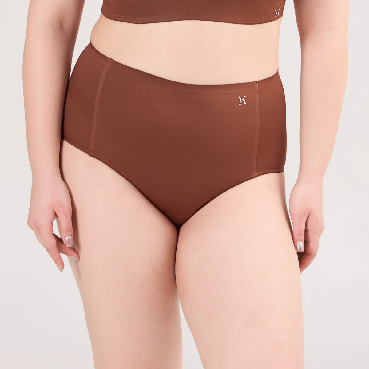 Bottom Essentials - Image 43